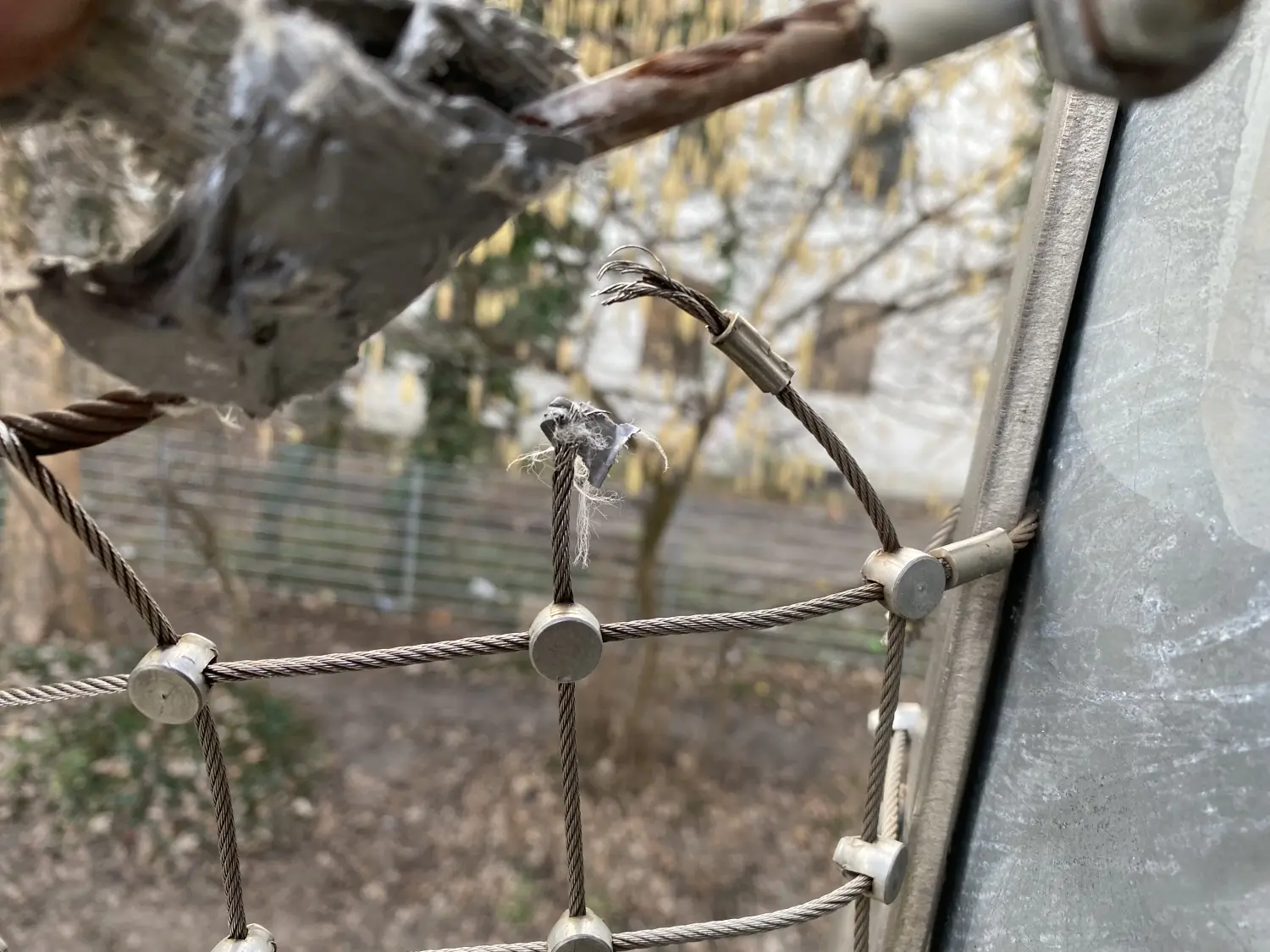 Bambino Spielplatzgeräte - Wartung von Kinderspielplätzen